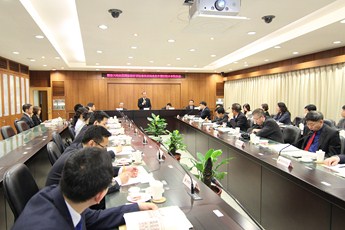 蔡清祥院長與孫謙副會長、李鴻禧董事長等貴賓進行座談會
