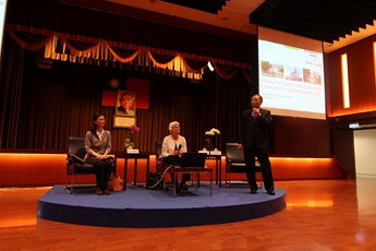 專題演講內容精彩豐富，問答交流熱烈，成果豐碩。