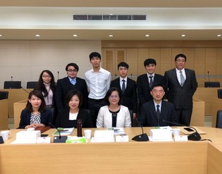 107年1月3日本學院蔡碧玉院長訪視司法官第57期第二階段院檢學習新竹學習組 107年1月3日本學院蔡碧玉院長訪視司法官第57期第二階段院檢學習新竹學習組