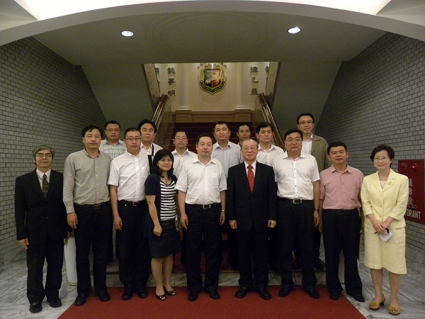 The delegation of Beijing Prosecutors Association led by deputy director Wang Yi Jiun, accompanied by the Prosecutors Association visited JPTI on June 20th, 2012, discussing the system of judicial training for prosecutors. 