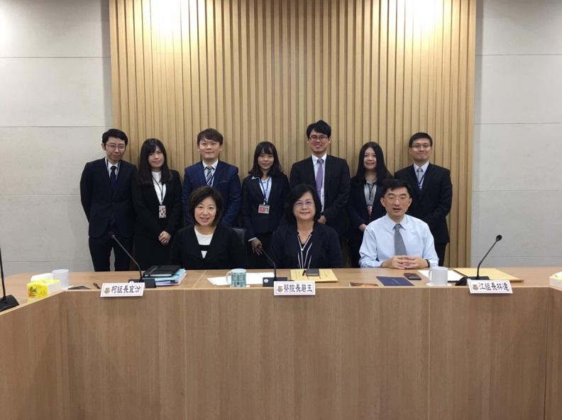 107年12月3日上午本學院蔡碧玉院長訪視司法官第58期第二階段院檢學習新竹學習組 107年12月3日上午本學院蔡碧玉院長訪視司法官第58期第二階段院檢學習新竹學習組