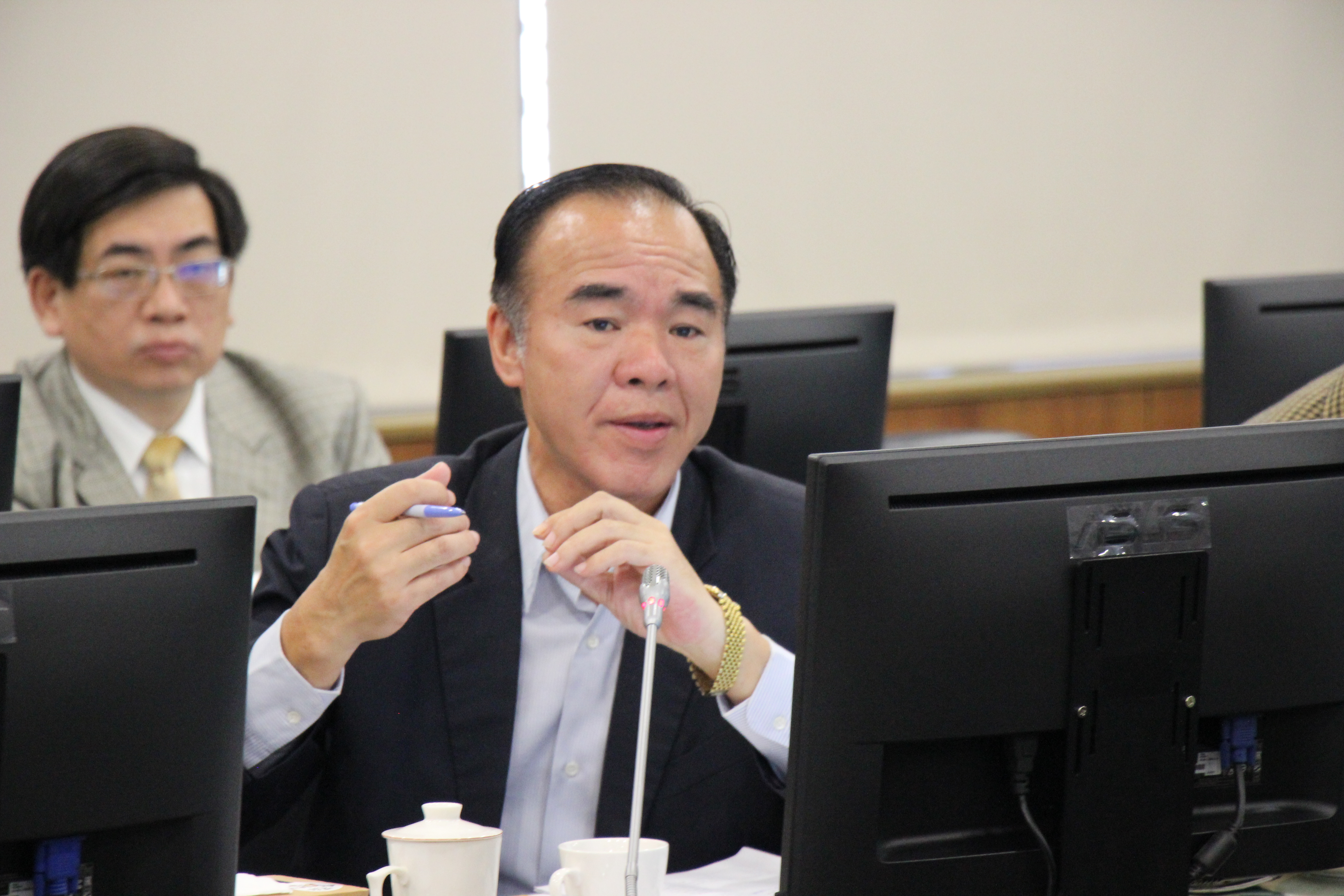 4.提案討論與交流互動
