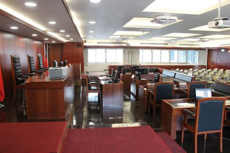 court01