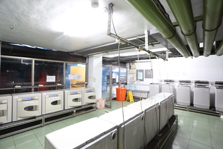 地下室 洗衣間 1