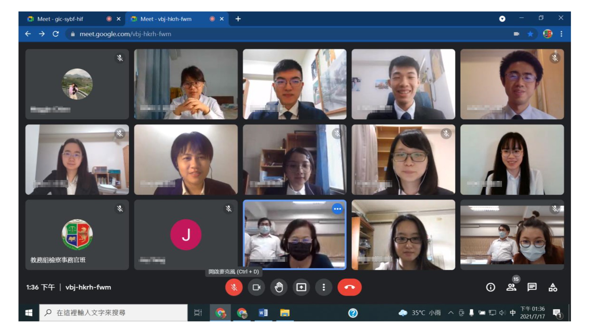 The Academy’s President TSAI encouraging the students before the start of the file accessing and oral examinations.