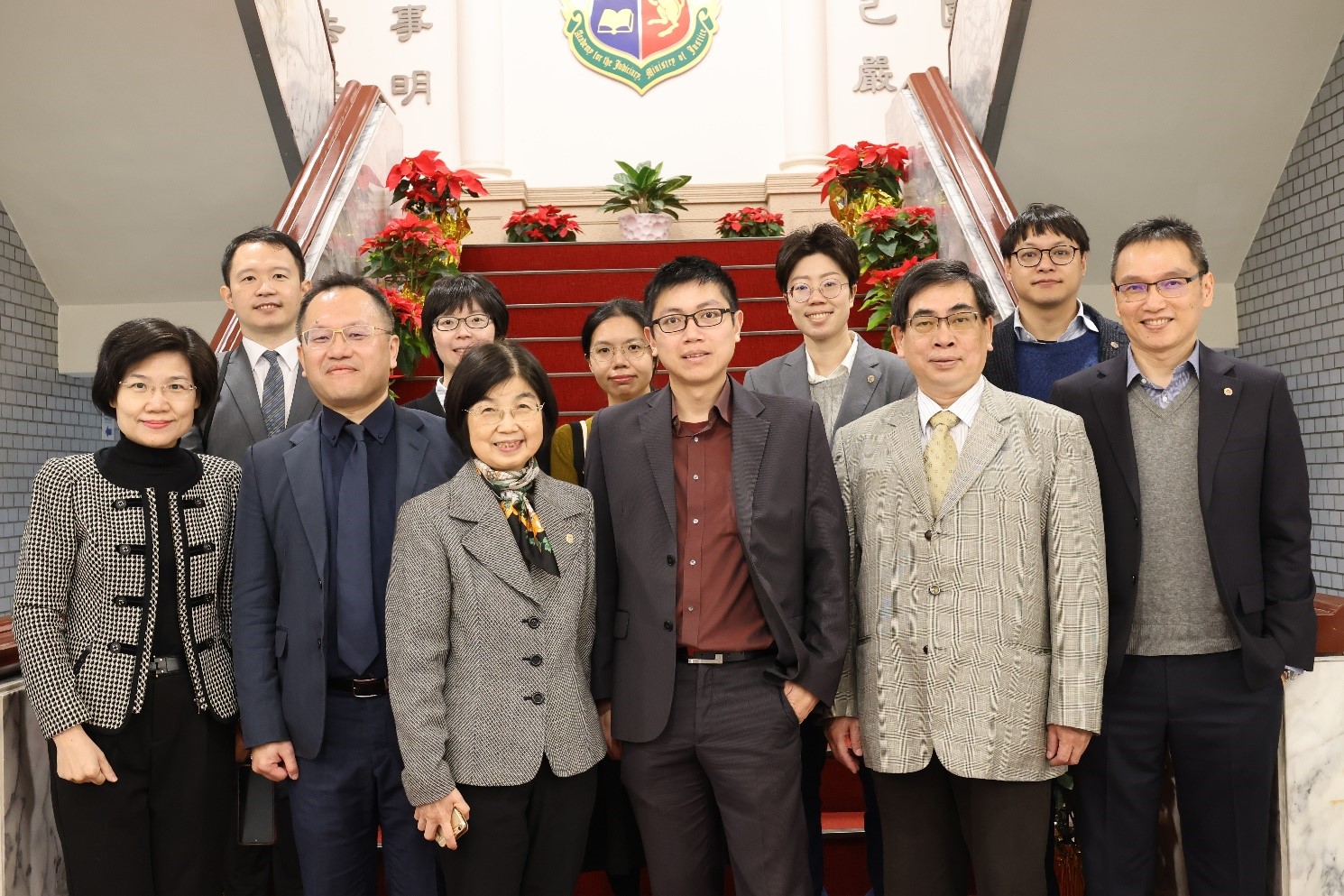 The Academy for the Judiciary Welcomed Professor Jianlin CHEN from the Law School of the University of Melbourne, Australia, to Deliver a Special Lecture01