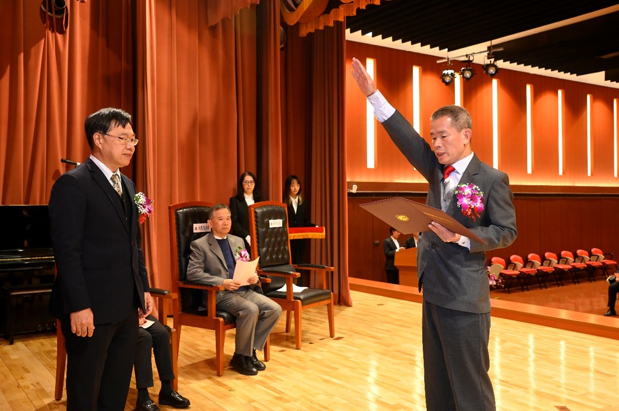 吳院長宣誓