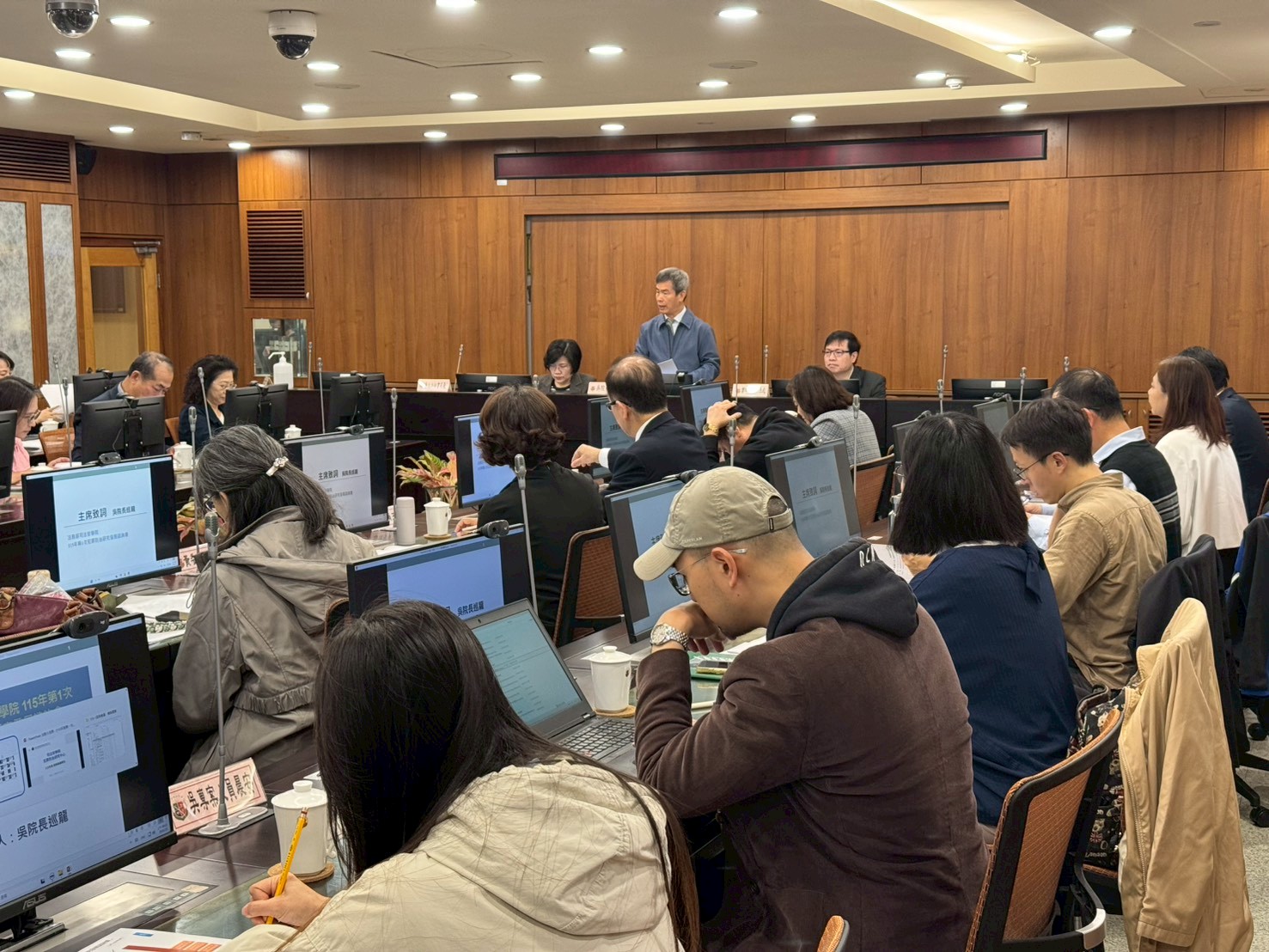 LINE_ALBUM_20260206 115年度第一次諮詢會議暨業務聯繫餐會_260210_5
